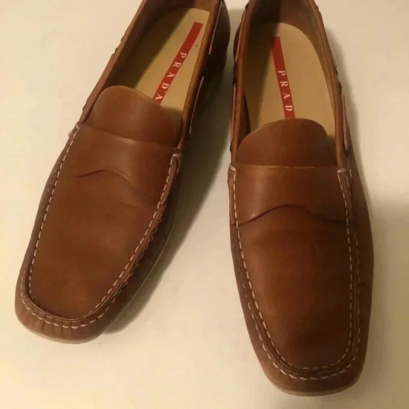 Prada tan color slipper. Great for skinny foot - Picture 1 of 12